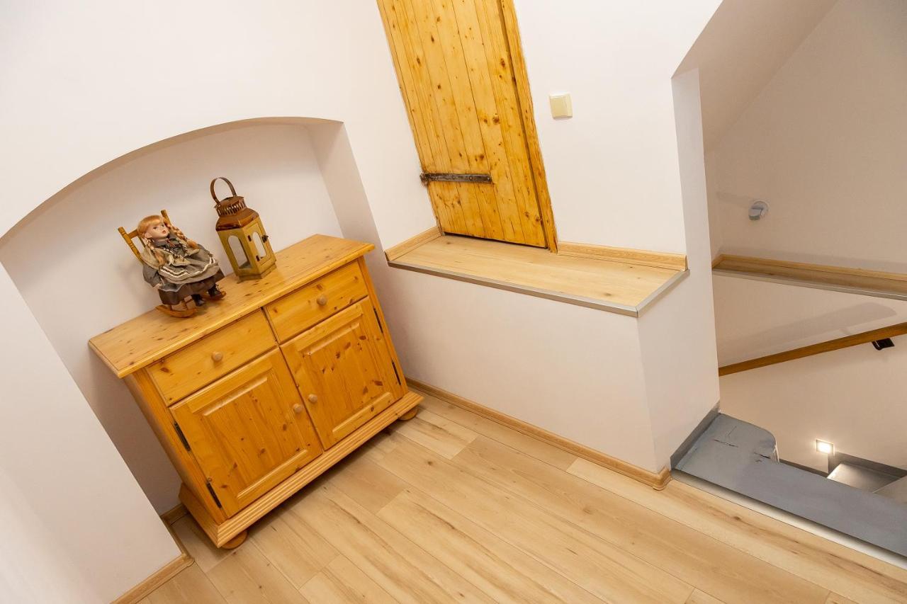 Prazdninovy Dum Valdik Villa Loket Buitenkant foto